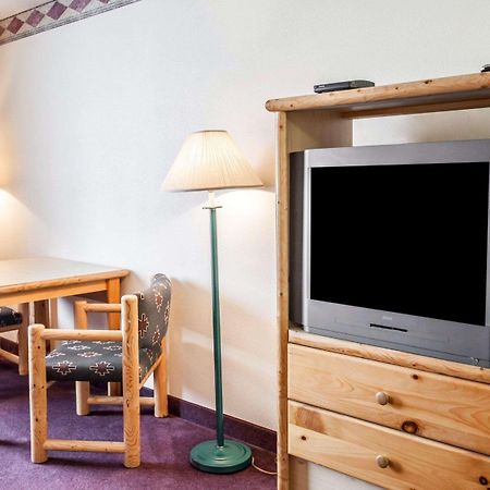 Rodeway Inn & Suites Spokane Valley Bagian luar foto
