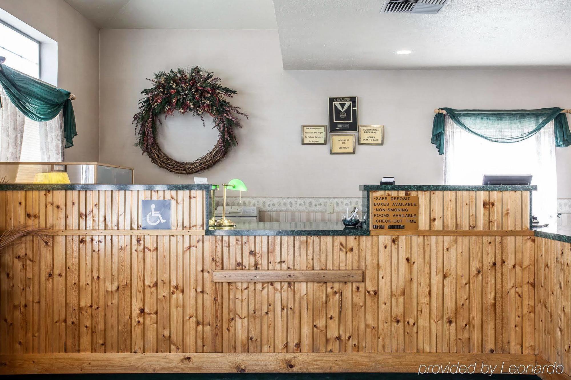 Rodeway Inn & Suites Spokane Valley Bagian luar foto