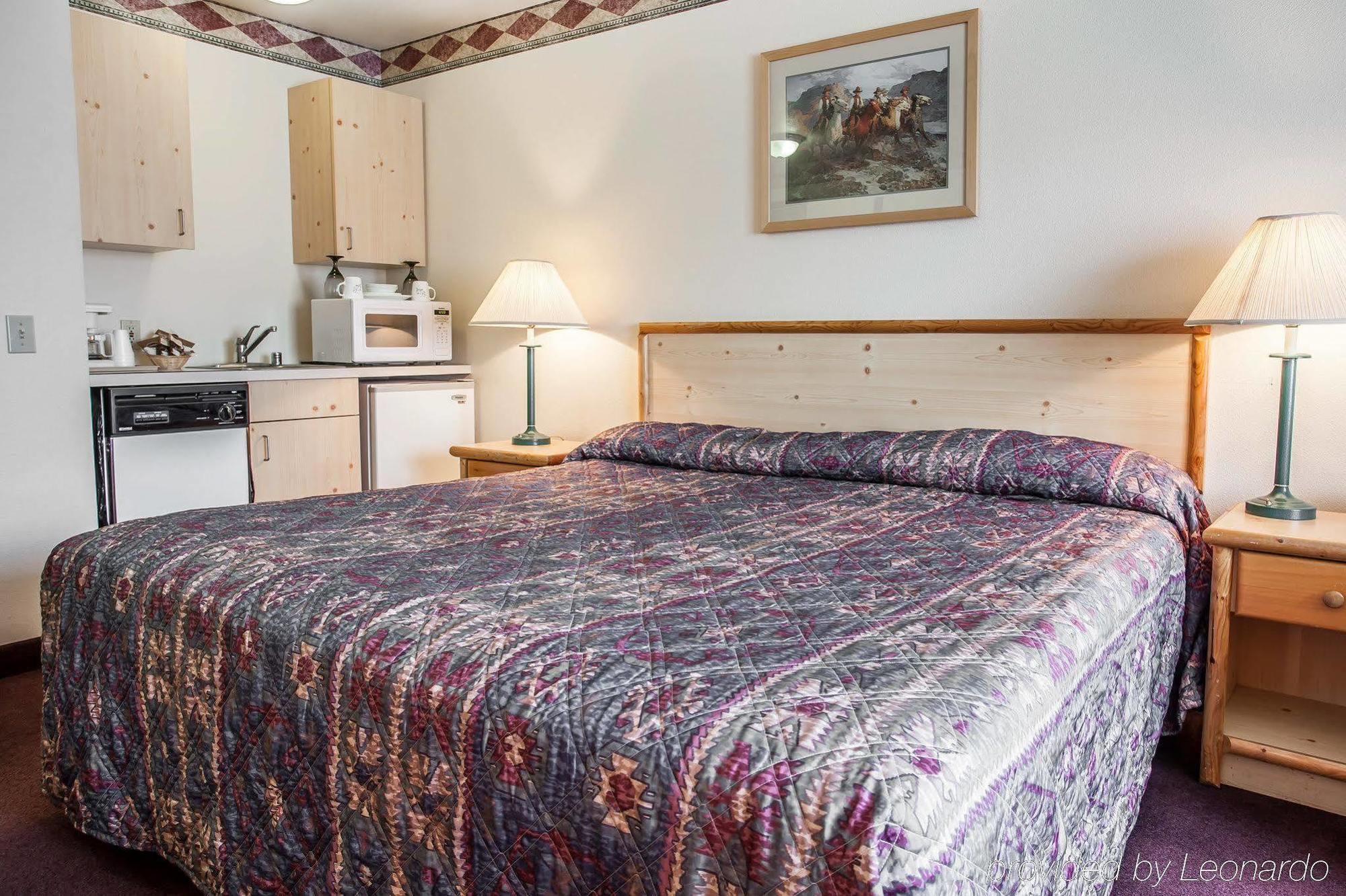 Rodeway Inn & Suites Spokane Valley Bagian luar foto
