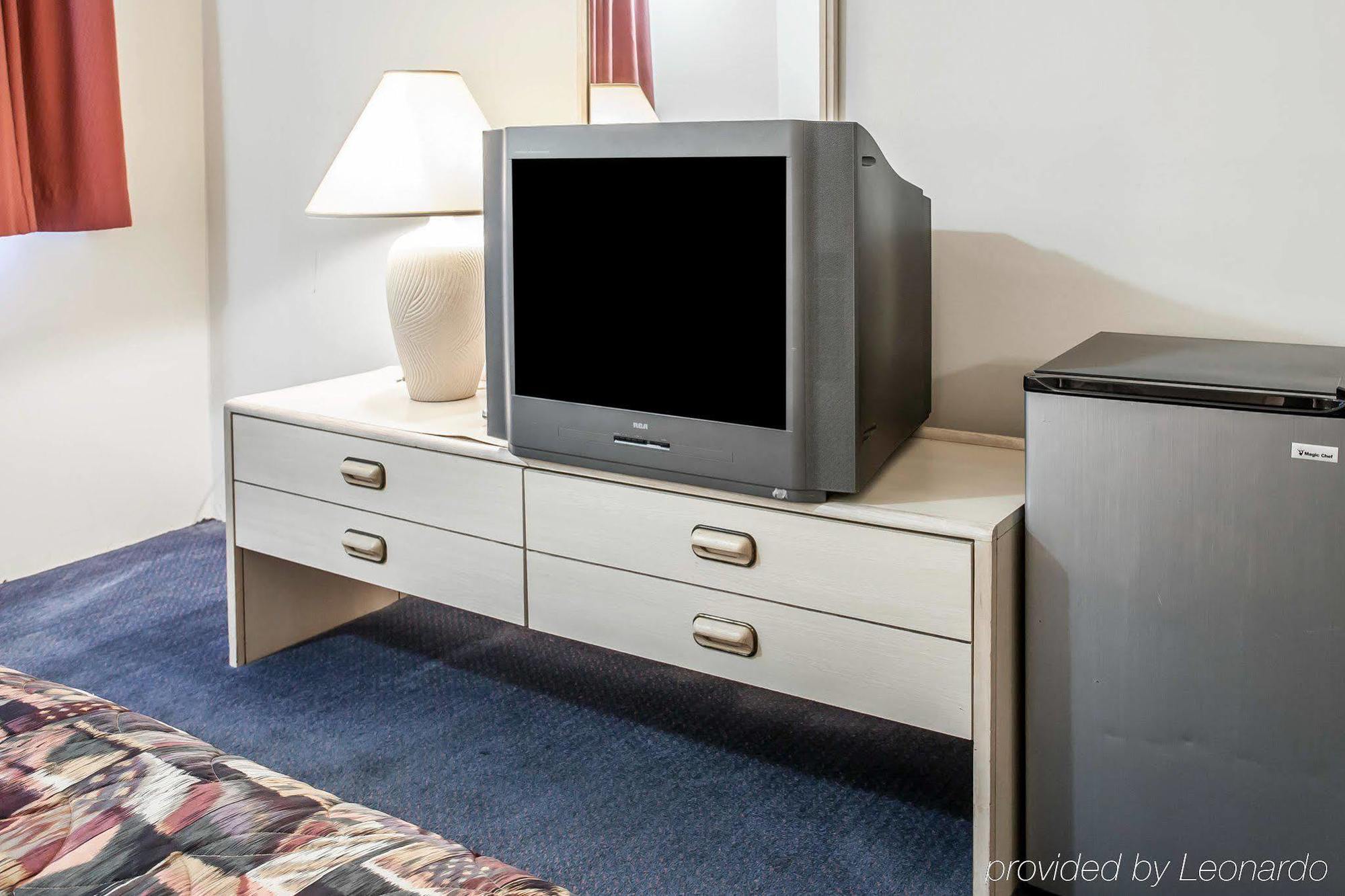 Rodeway Inn & Suites Spokane Valley Bagian luar foto